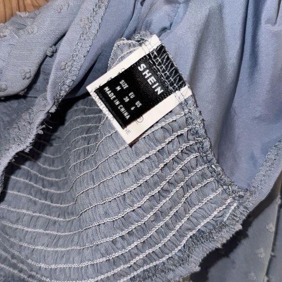 SHEIN Elegant Women's Swiss dot smocked back long sleeves crop Top EUC - Picture 2 of 5